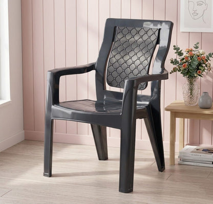 Saab Ortho Plastic Chair – Ergonomic Design
